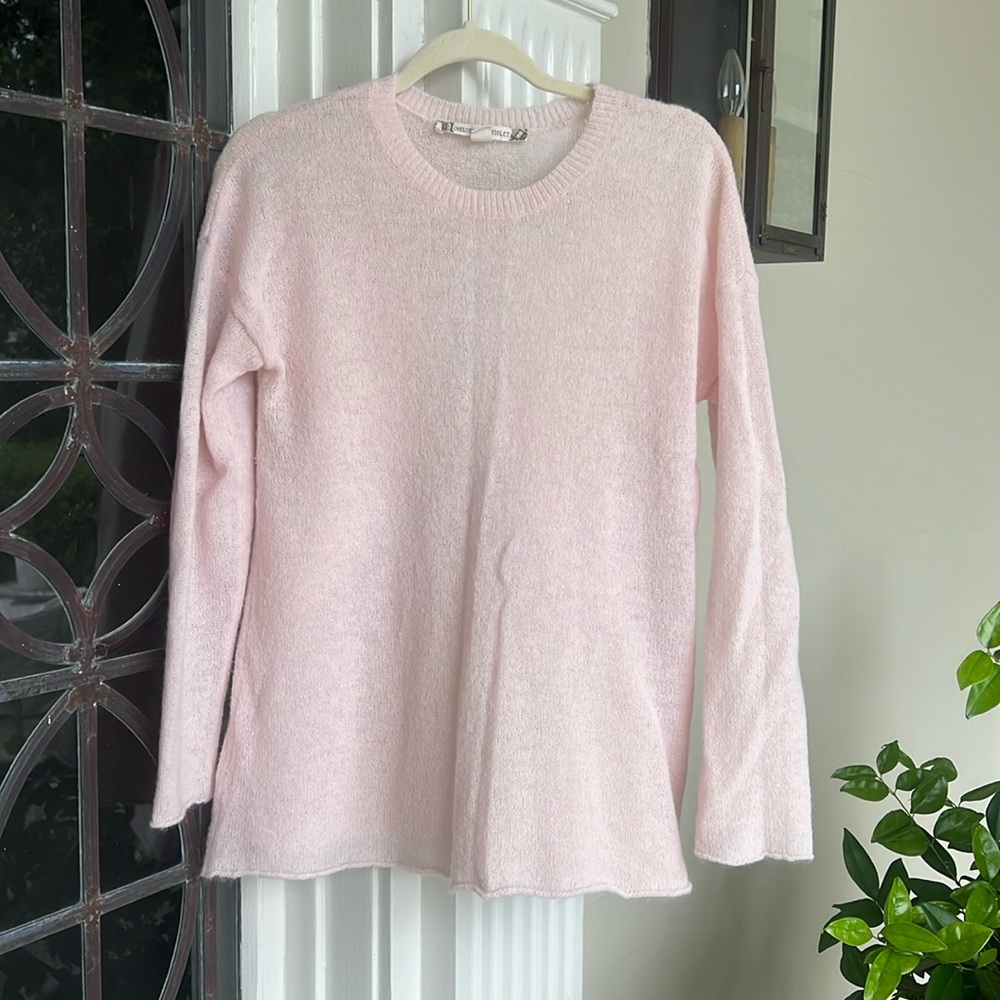 Chelsea & Violet thin sweater, like new with wings on back, pink